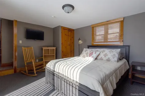 70 Camp Drive Rhinebeck NY 12572