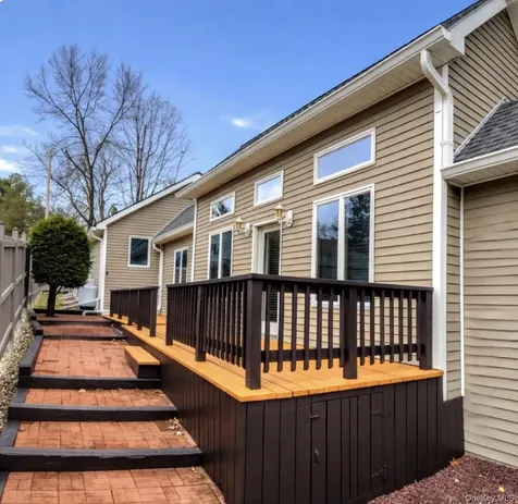 70 Camp Drive Rhinebeck NY 12572