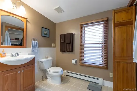 70 Camp Drive Rhinebeck NY 12572