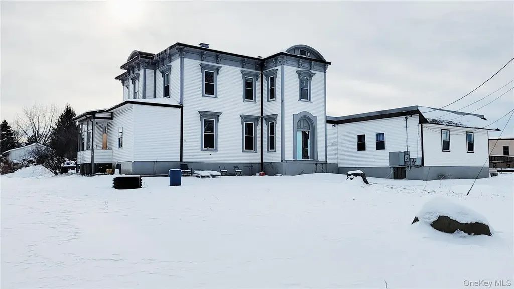 1 Mills Place Milton NY 12547