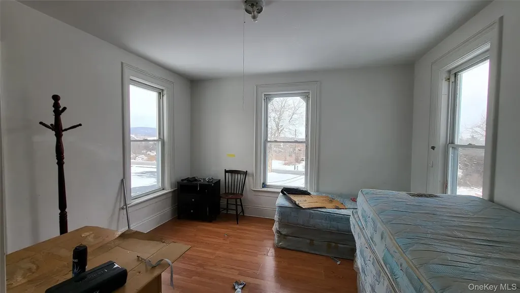 1 Mills Place Milton NY 12547