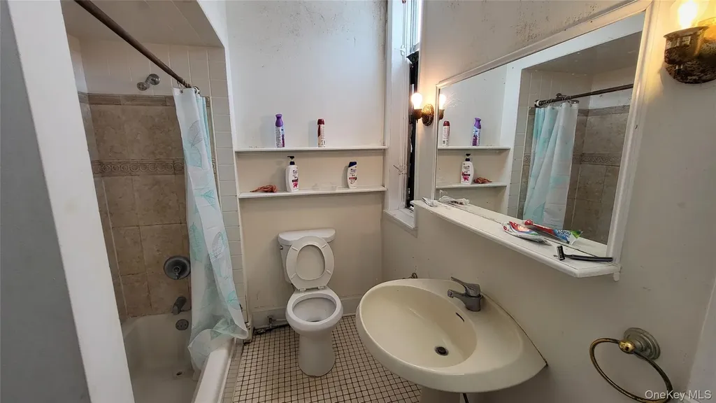 1 Mills Place Milton NY 12547