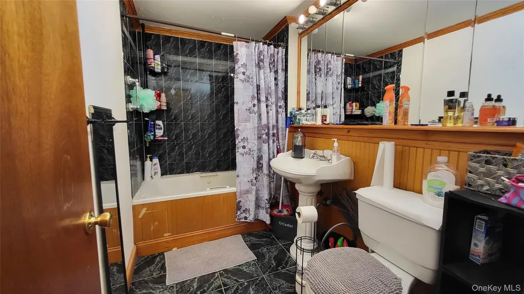1 Mills Place Milton NY 12547