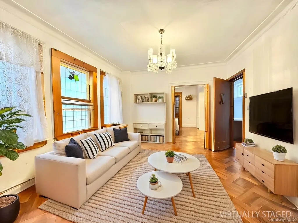 2037 149th Street Whitestone NY 11357