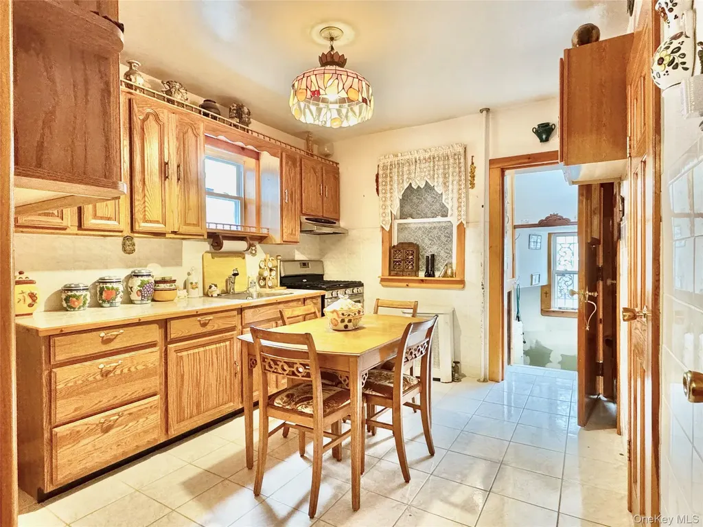 2037 149th Street Whitestone NY 11357