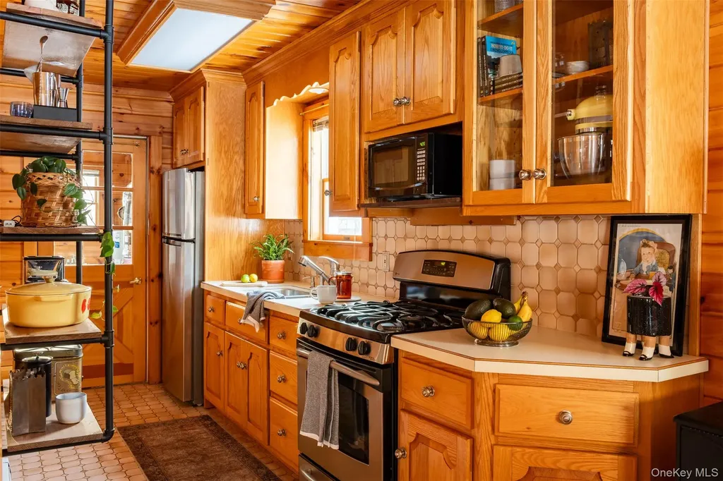 81 Macdougal Road Roscoe NY 12776