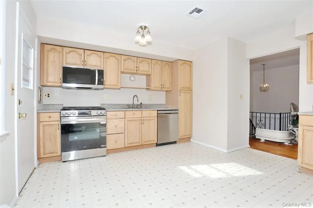 3 Brettmann Circle New City NY 10956