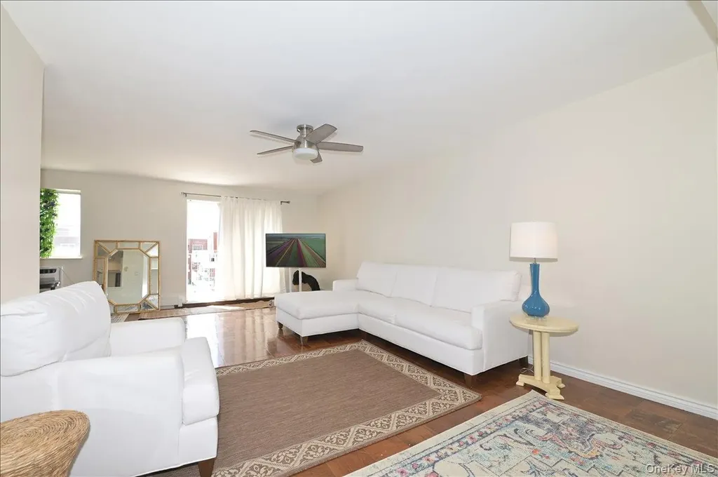 320 E Shore Road Great Neck NY 11023