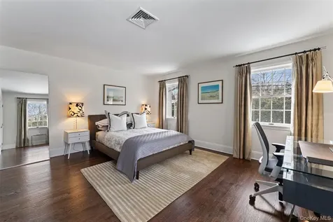 1 Grand Park Avenue Scarsdale NY 10583