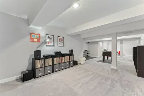 1 Grand Park Avenue Scarsdale NY 10583