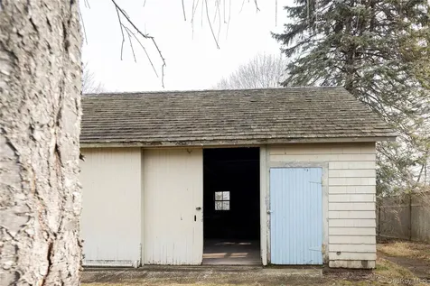 506 5th Street Greenport NY 11944