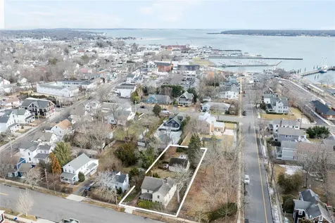 506 5th Street Greenport NY 11944