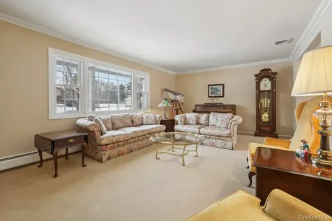 5 Seymour Drive New City NY 10956