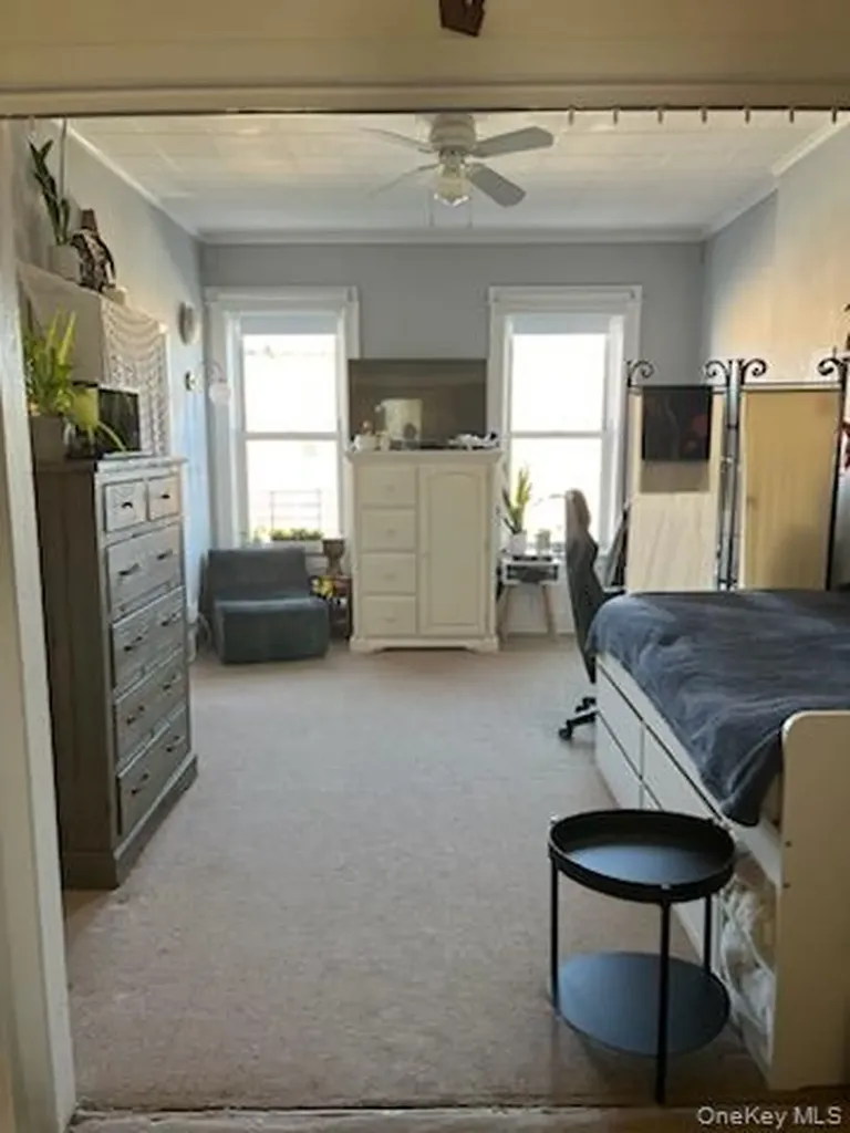 6556 Myrtle Avenue Glendale NY 11385