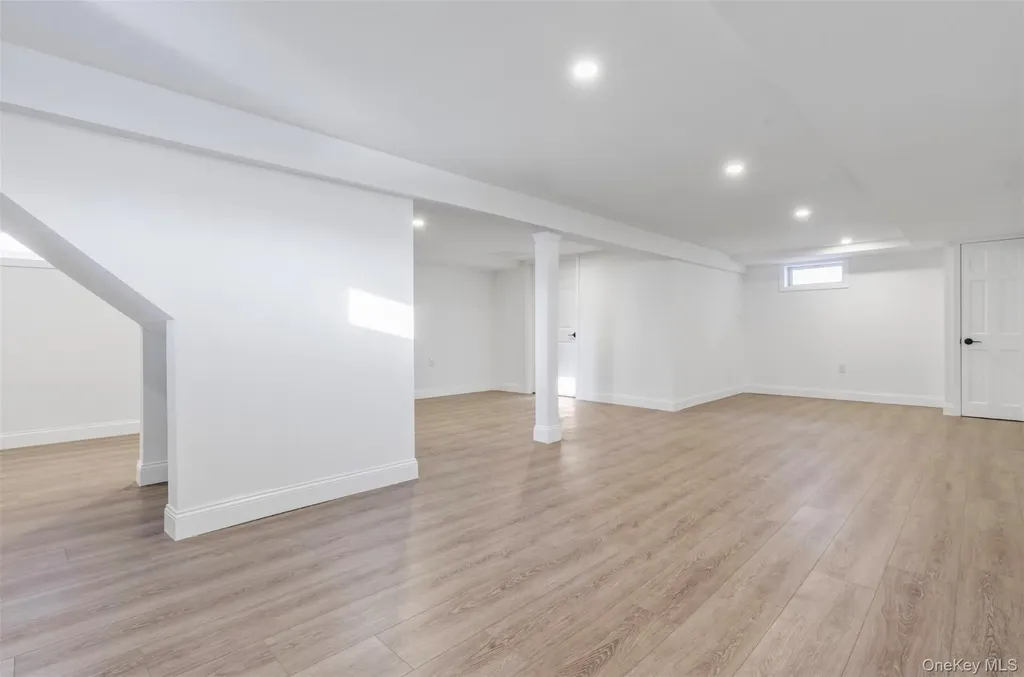 1709 Camp Avenue Merrick NY 11566