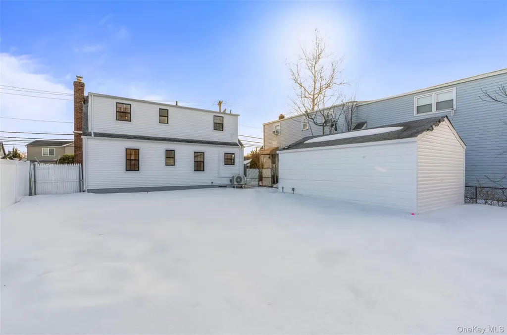 1709 Camp Avenue Merrick NY 11566