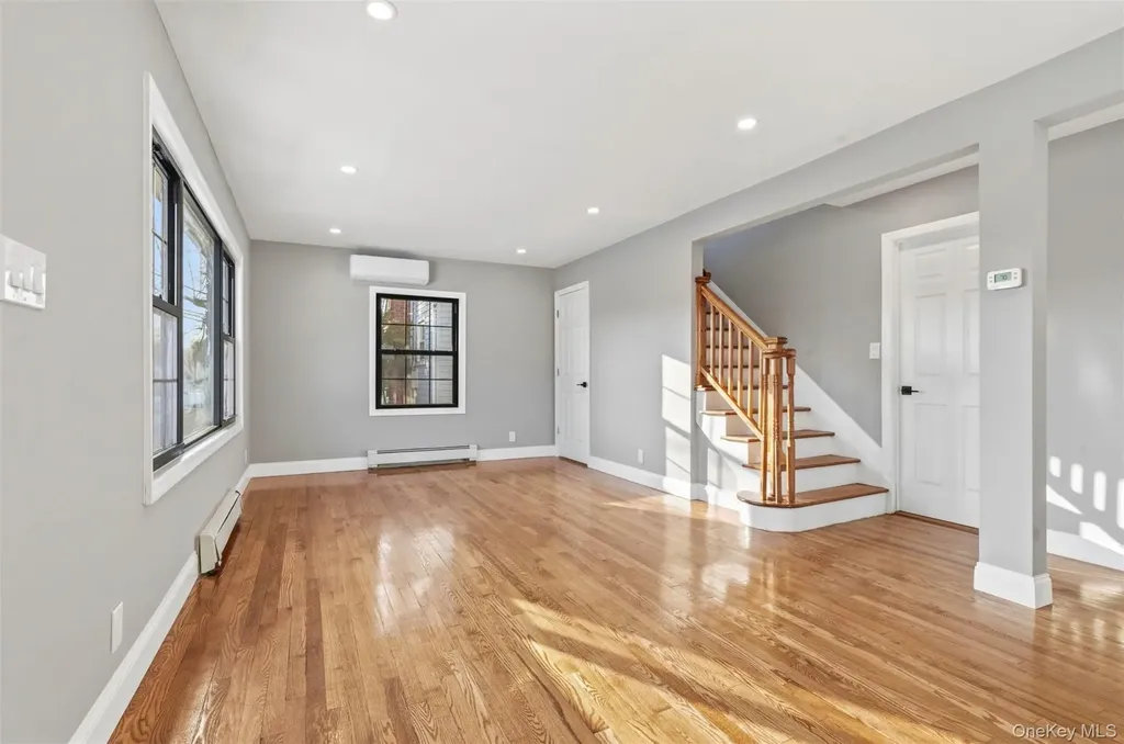 1709 Camp Avenue Merrick NY 11566