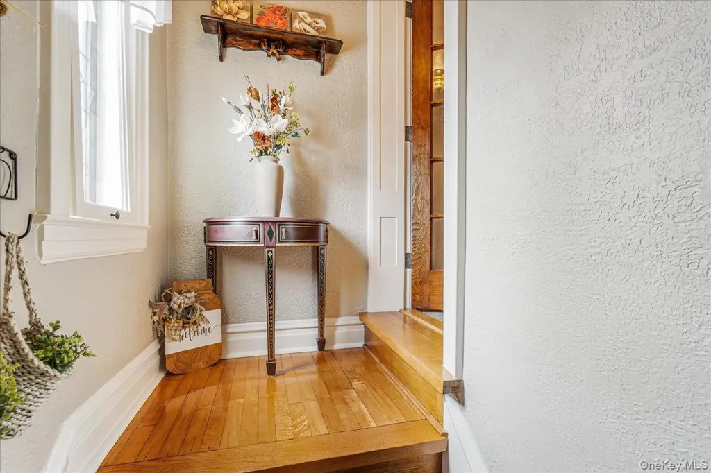 2724 166th Street Flushing NY 11358