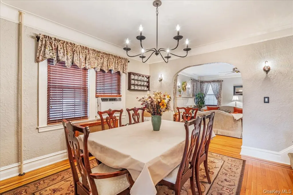 2724 166th Street Flushing NY 11358