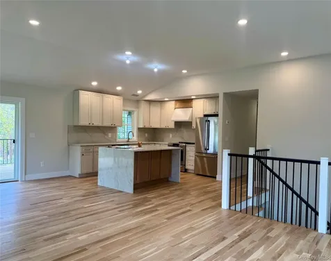 15 Tompkins Avenue Glenham NY 12527