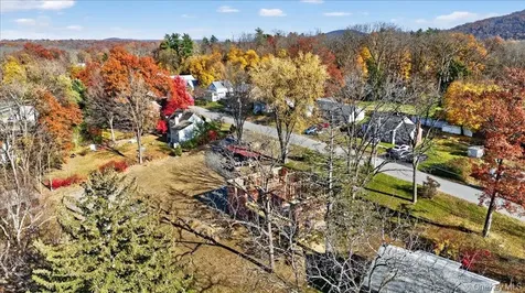 15 Tompkins Avenue Glenham NY 12527