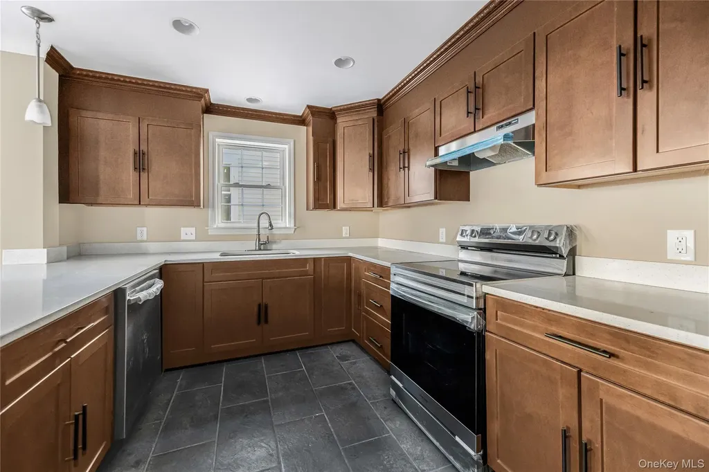 316 E 4th Street Mount Vernon NY 10553