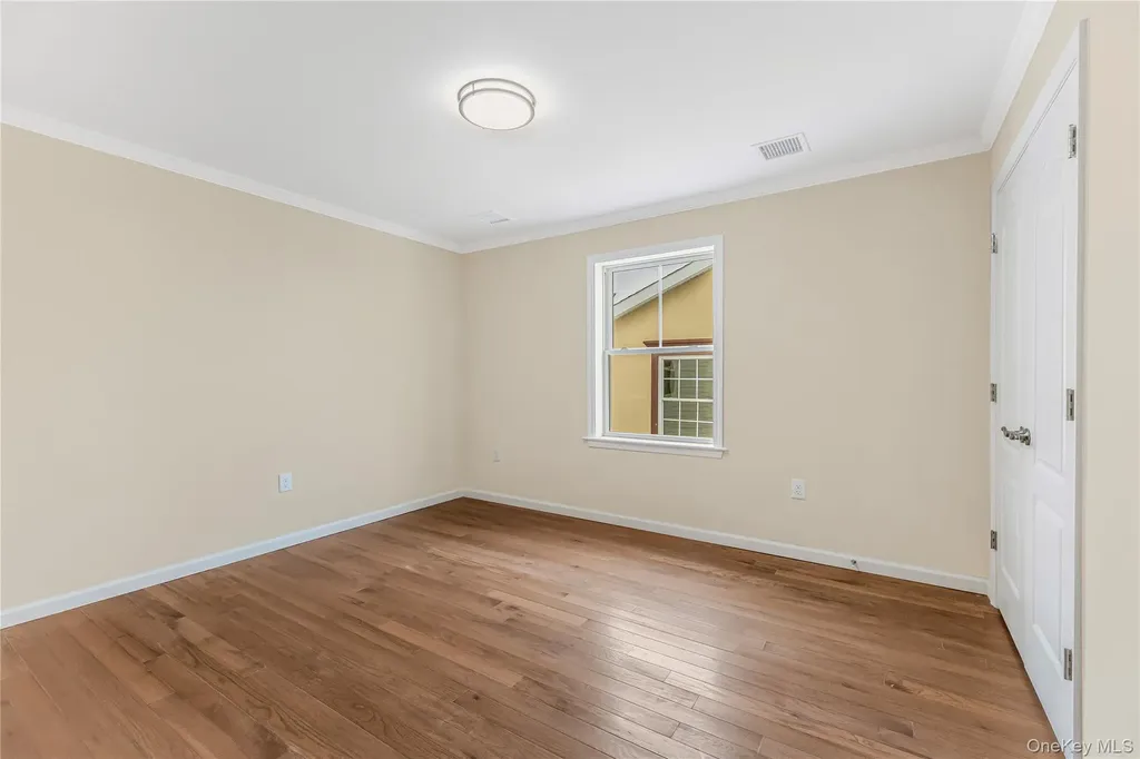 320 E 4th Street Mount Vernon NY 10553