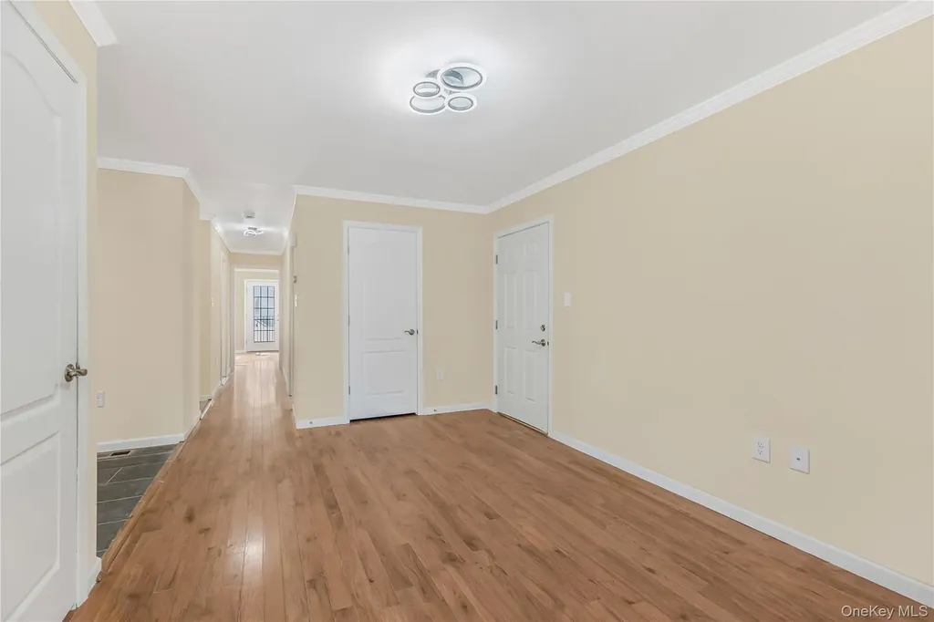 320 E 4th Street Mount Vernon NY 10553