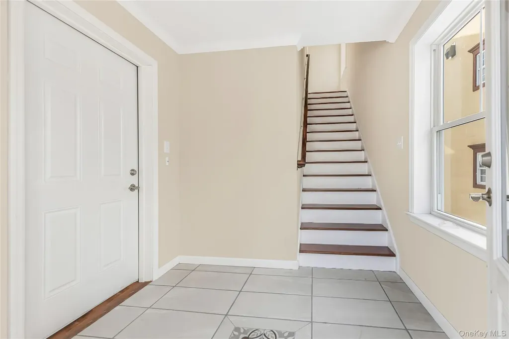 320 E 4th Street Mount Vernon NY 10553