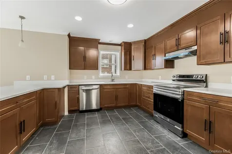 320 E 4th Street Mount Vernon NY 10553