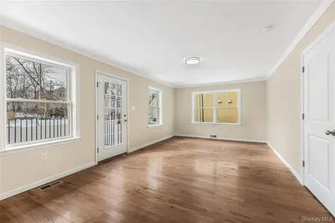 320 E 4th Street Mount Vernon NY 10553