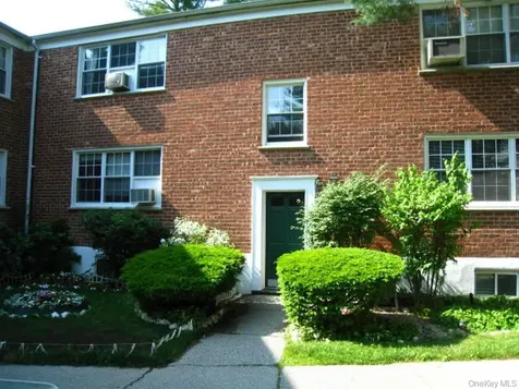 23 Fieldstone Road Hartsdale NY 10530