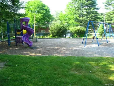 23 Fieldstone Road Hartsdale NY 10530