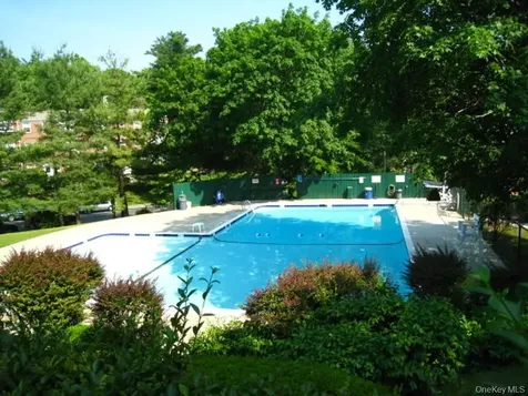 23 Fieldstone Road Hartsdale NY 10530