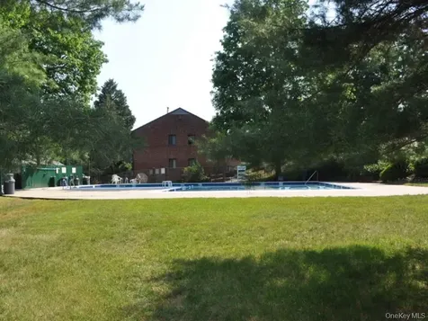 23 Fieldstone Road Hartsdale NY 10530