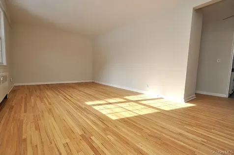 23 Fieldstone Road Hartsdale NY 10530