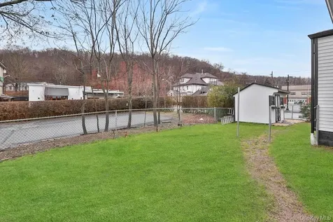 37 Mill Street Sloatsburg NY 10974