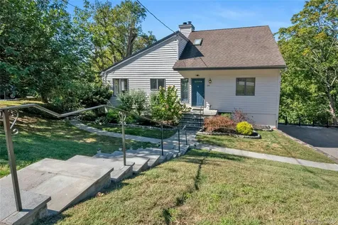 34 Piping Rock Drive Ossining NY 10562