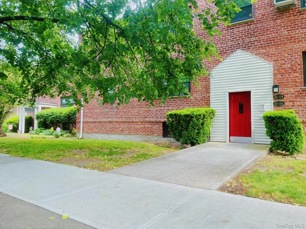 81-06 155 Avenue Howard Beach NY 11414