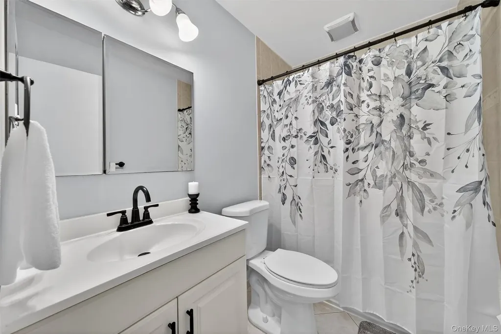 18 Crescent Drive Thiells NY 10984