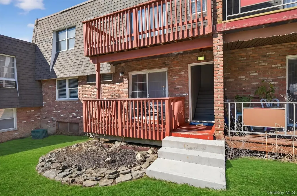 18 Crescent Drive Thiells NY 10984