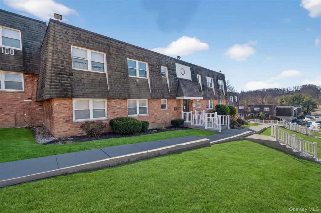 18 Crescent Drive Thiells NY 10984