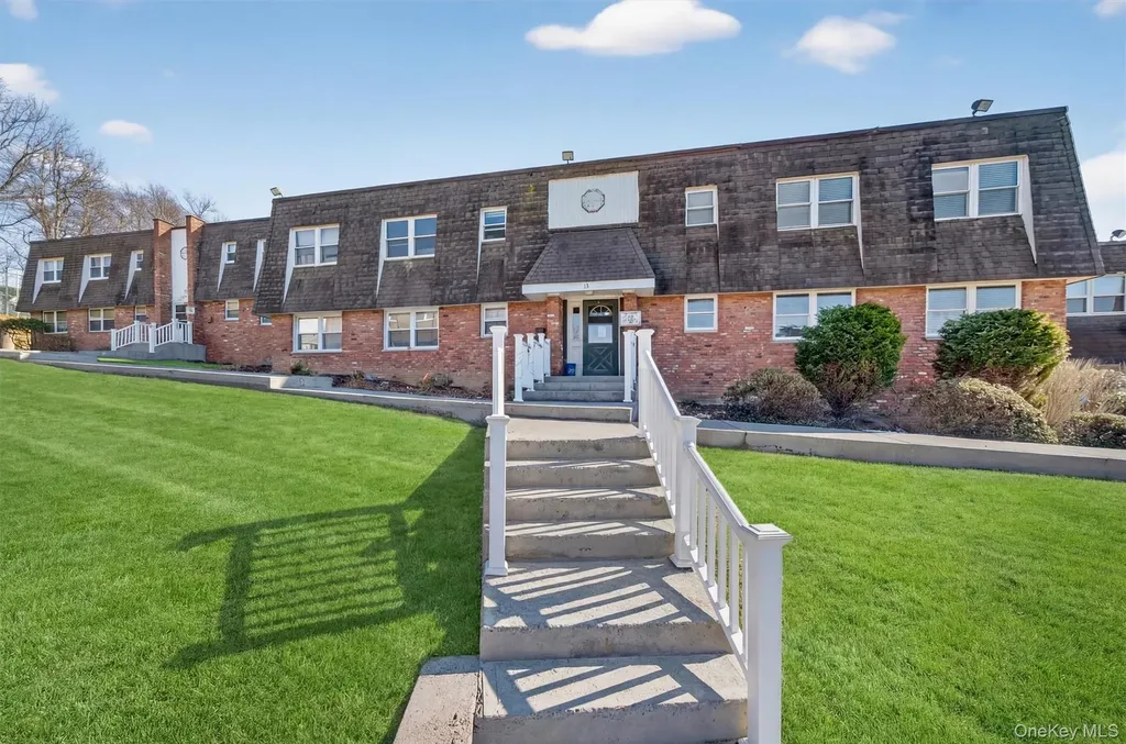 18 Crescent Drive Thiells NY 10984