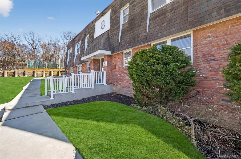 18 Crescent Drive Thiells NY 10984