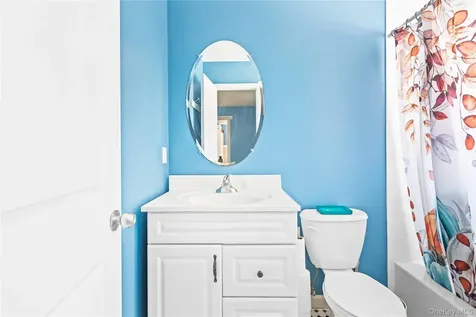 230 Eastport Manor Road Manorville NY 11949