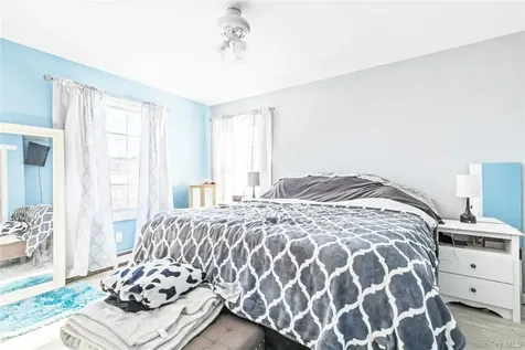 230 Eastport Manor Road Manorville NY 11949