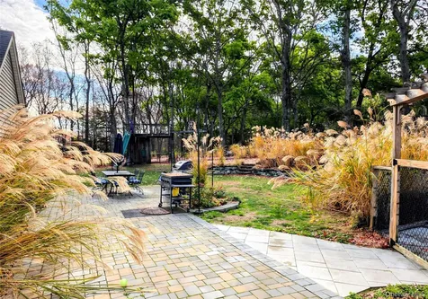 230 Eastport Manor Road Manorville NY 11949