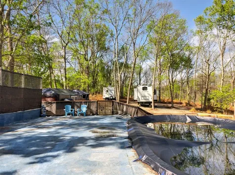 230 Eastport Manor Road Manorville NY 11949