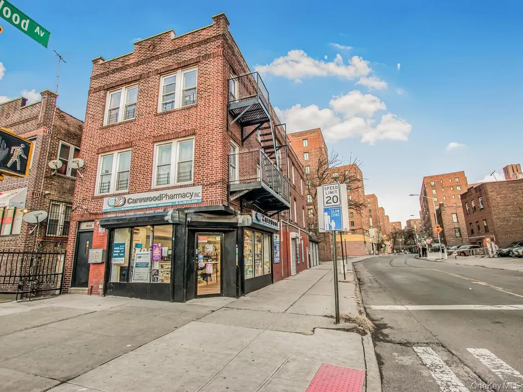 1406 White Plains Road Bronx NY 10462