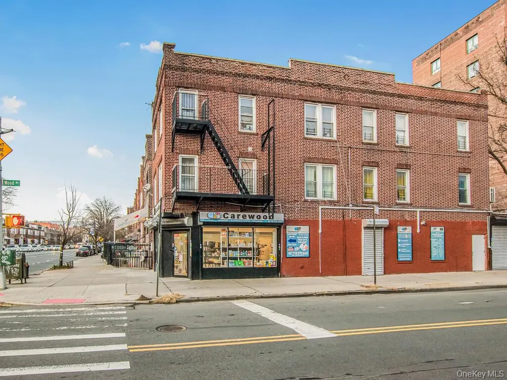 1406 White Plains Road Bronx NY 10462